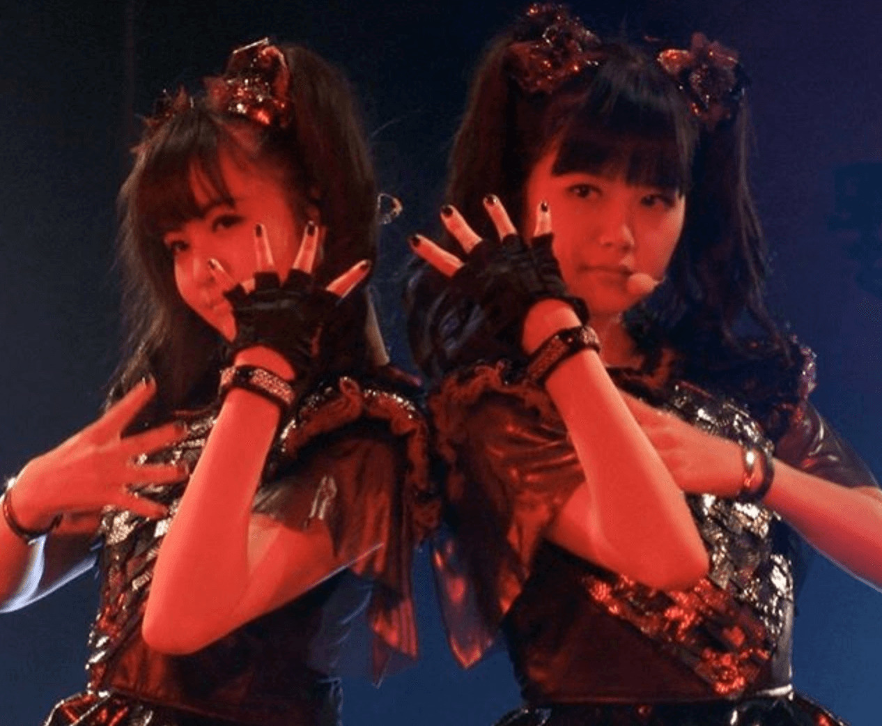 YUIMETALとMOAMETAL