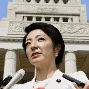 河井案里