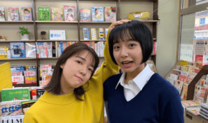 いわいづら書店（すずき書店）店内の奈未