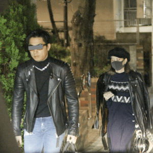 河北麻友子と交際相手のFRYDAYのスクープ画像