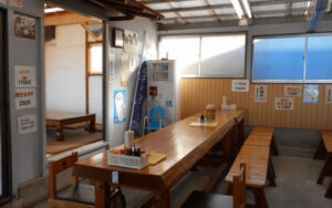 ラーメン瀬戸屋のロケ地・千葉県館山市『相浜亭』の内観