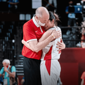 トム・ホーバスと女子日本代表選手